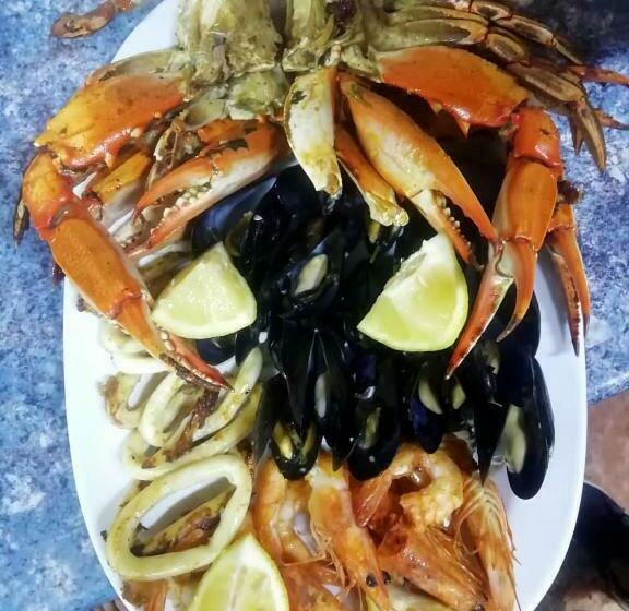 בית מלון כפרי Limni Resort