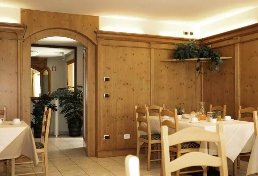 Hotelli Parco Pineta