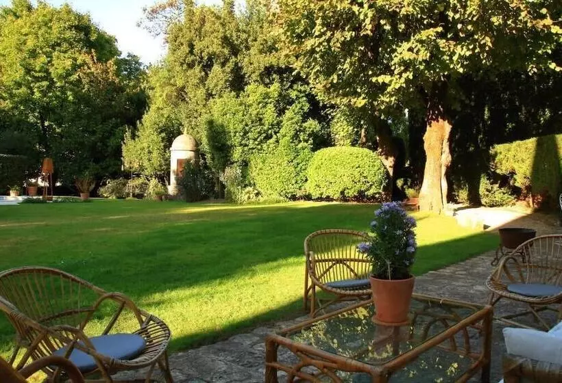 Majatalo Logis Des Tourelles