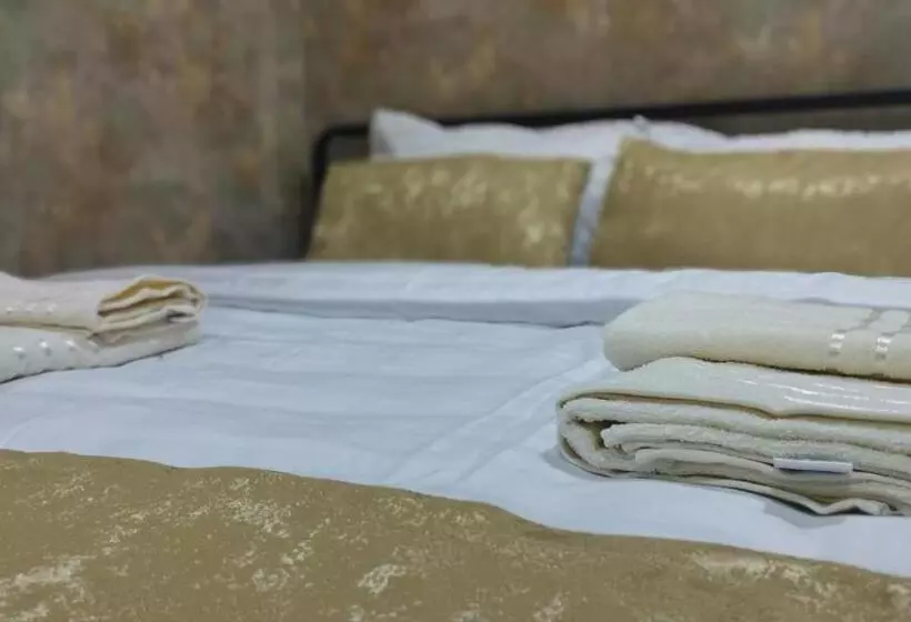 Majatalo Reyhana Unique House