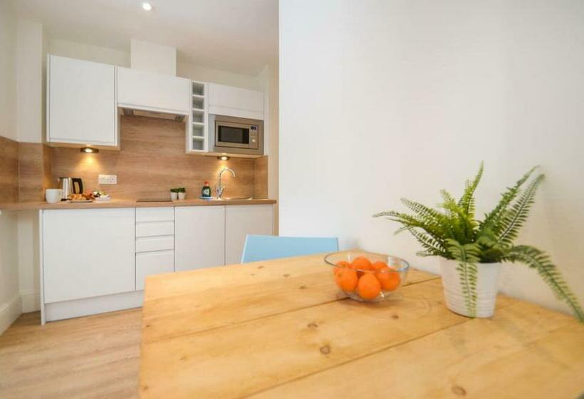 The Birchover Residences Trent Bridge