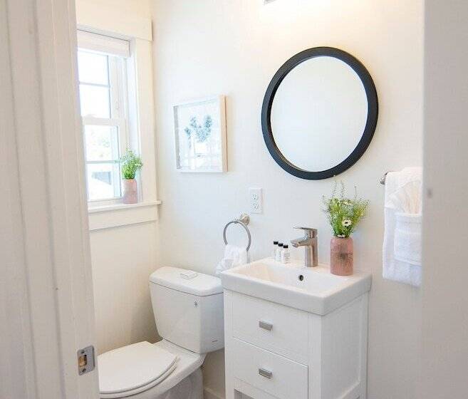 فندق صغير Prince Of Whales