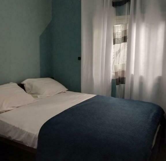 تختخواب و صبحانه Chambre Privée