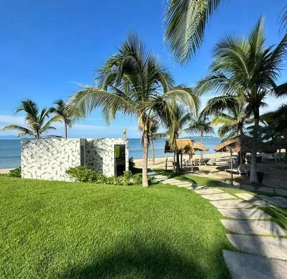 Maritima
