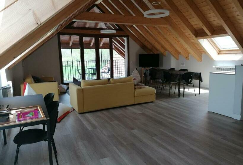 ペンション Casa Patxikuzuria