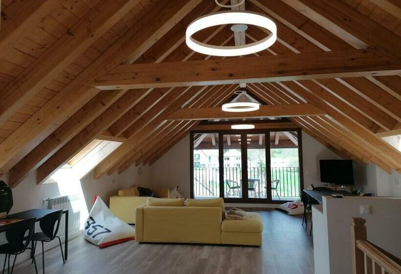 ペンション Casa Patxikuzuria