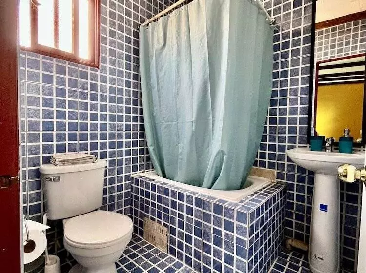 ペンション Hostal Qachi Chentura