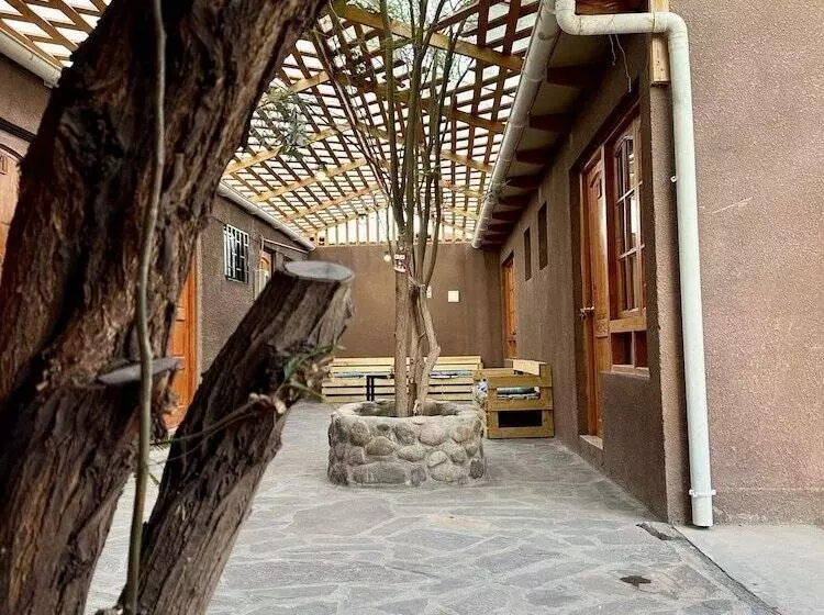 ペンション Hostal Qachi Chentura