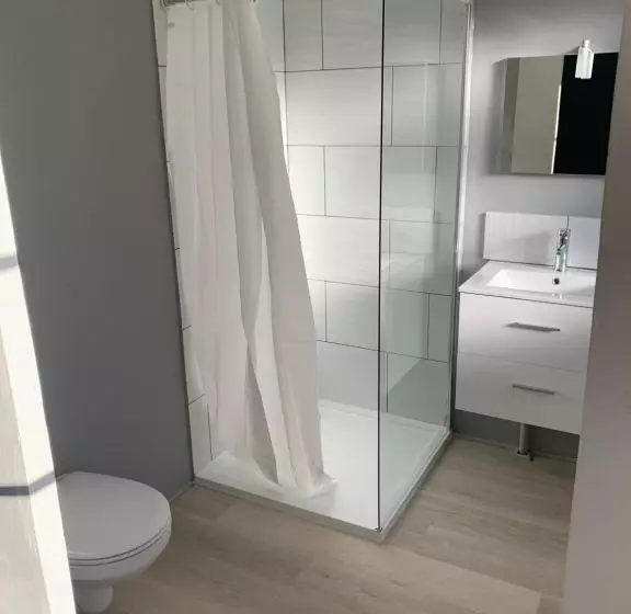 Aamiaismajoitus (B&B) Les Chambres De La P’tite Vallée