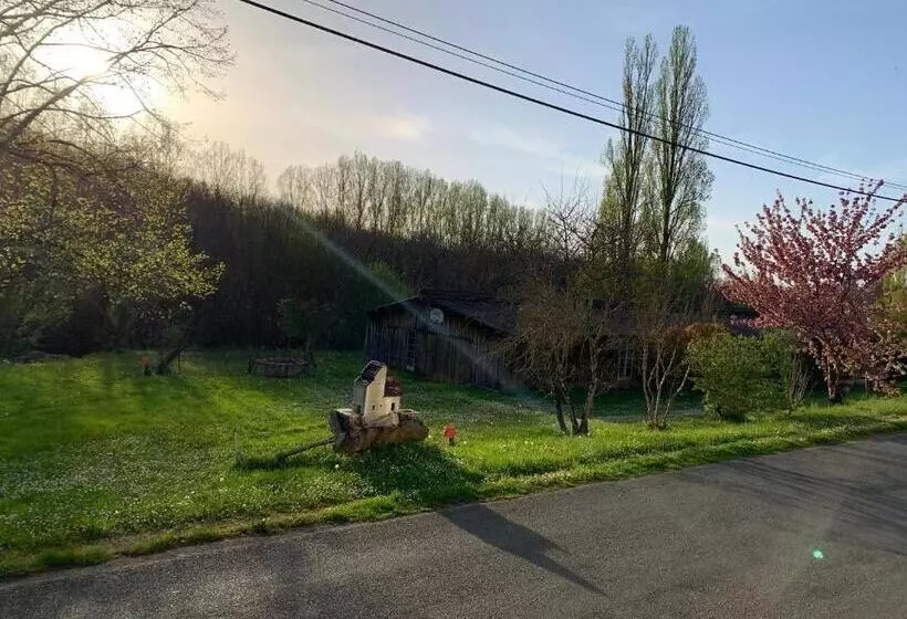 Aamiaismajoitus (B&B) Les Chambres De La P’tite Vallée