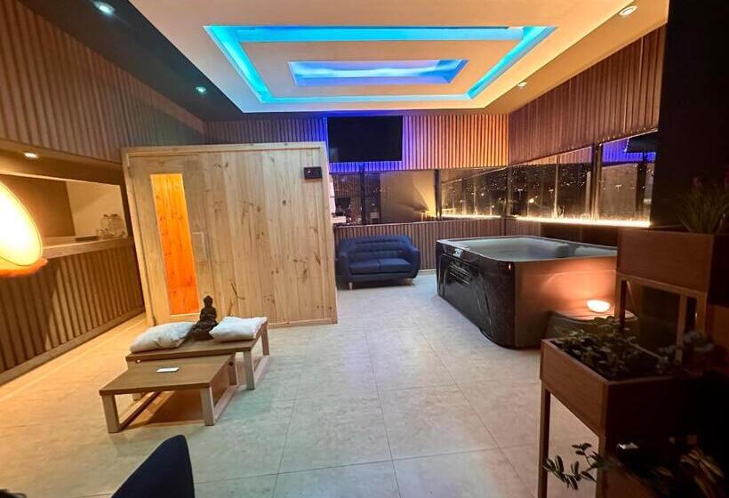 Отель Pacific Palace