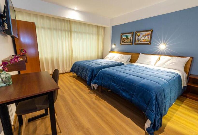 Отель Pacific Palace