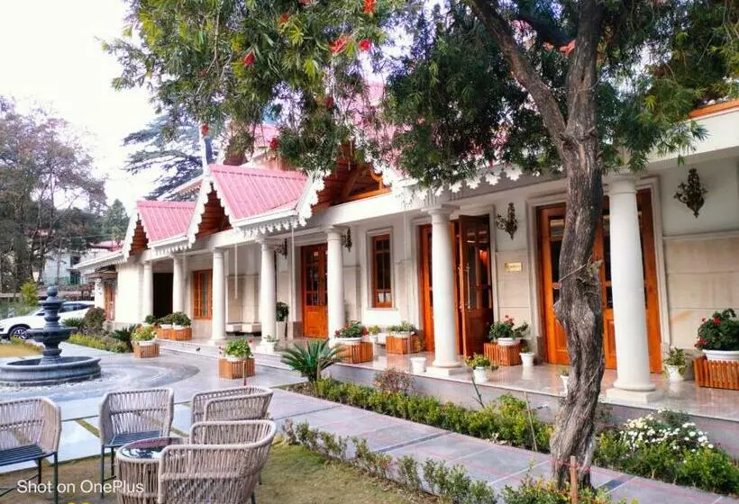 Swiss Hotel & Spa