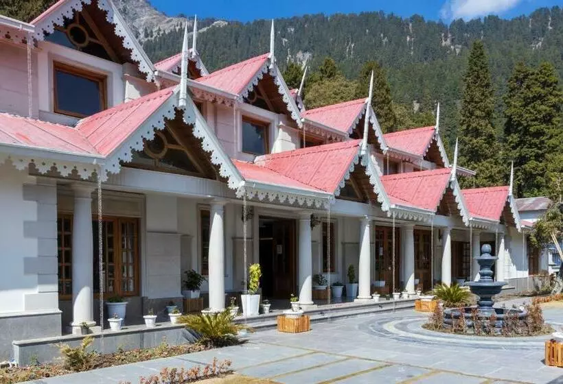 Swiss Hotel & Spa