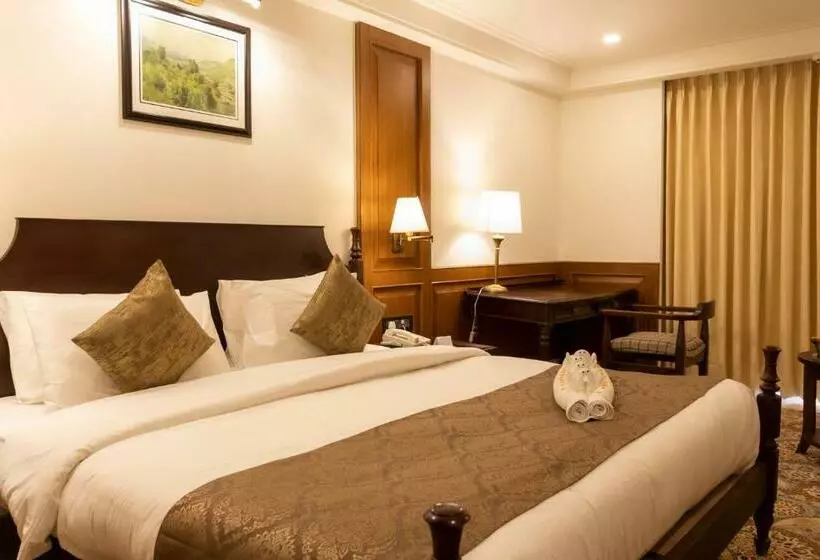 Swiss Hotel & Spa