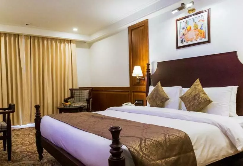 Swiss Hotel & Spa