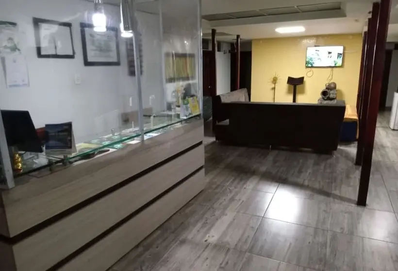 هتل Cañaveral Plaza