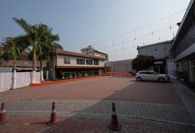 Hotelli Mittal Garden