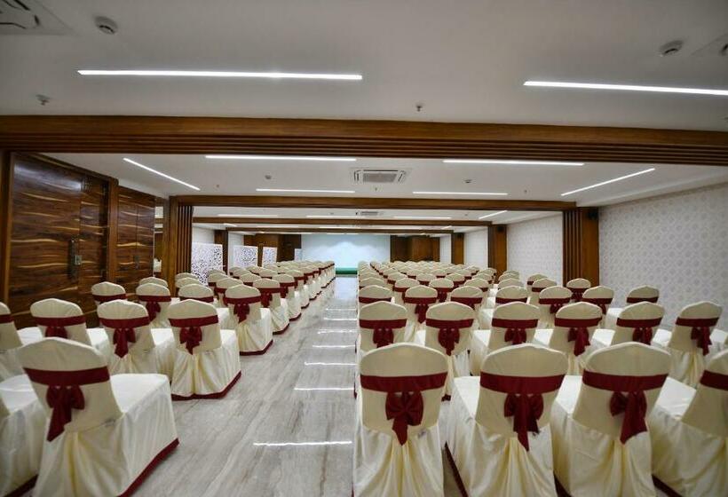 Hotel Urban Delight Managed By Cannychoice