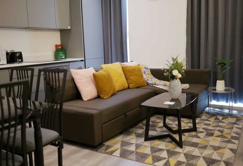 Mk Shortstay Deluxe Flat 2