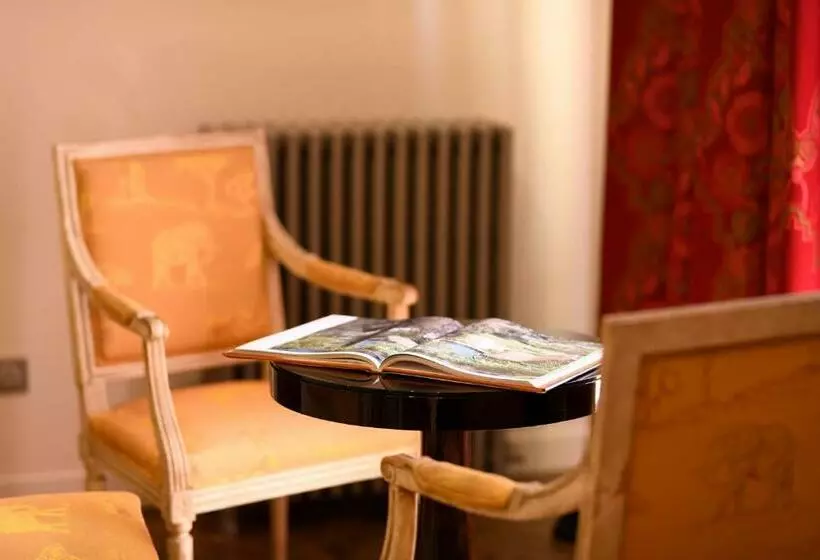 Majatalo Château De Pymont