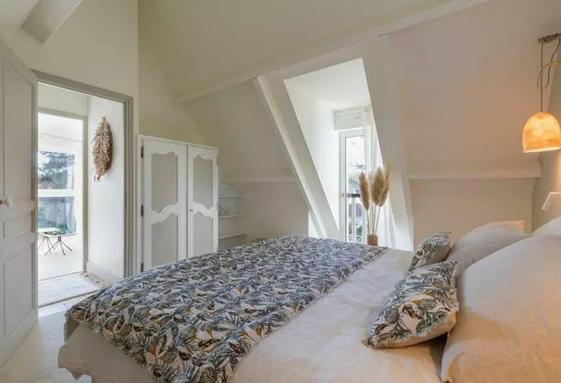 ペンション Villa Raphia   Maison D Hôtes