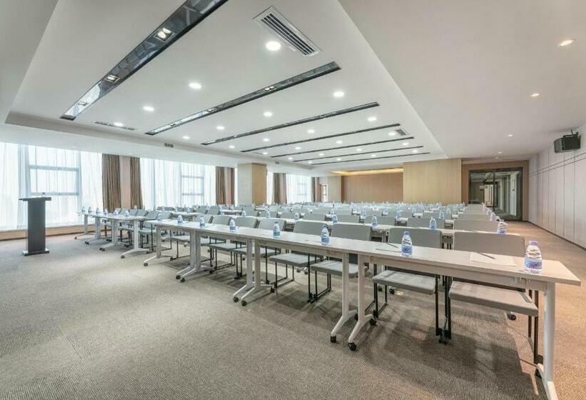 Atour Hotel Xian Economic Development Zone Fengcheng 5th Road