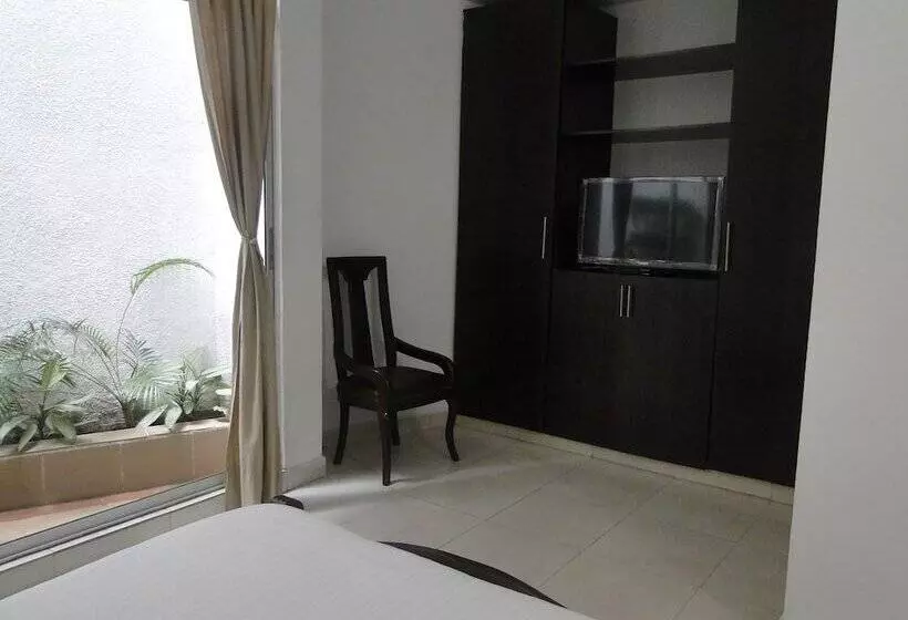 ホテル Arco Apartasuites