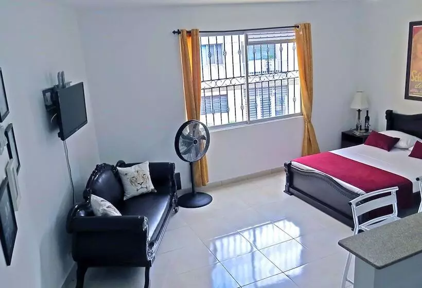 ホテル Arco Apartasuites