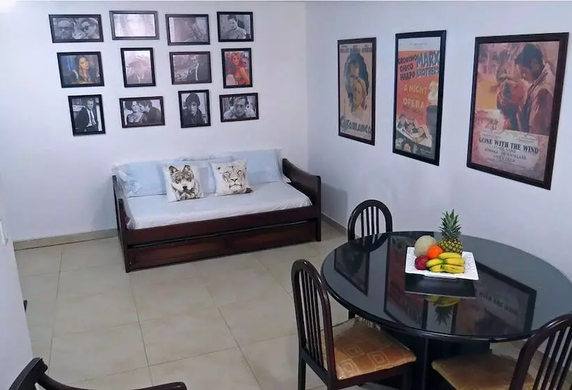 ホテル Arco Apartasuites