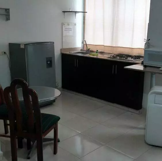 ホテル Arco Apartasuites