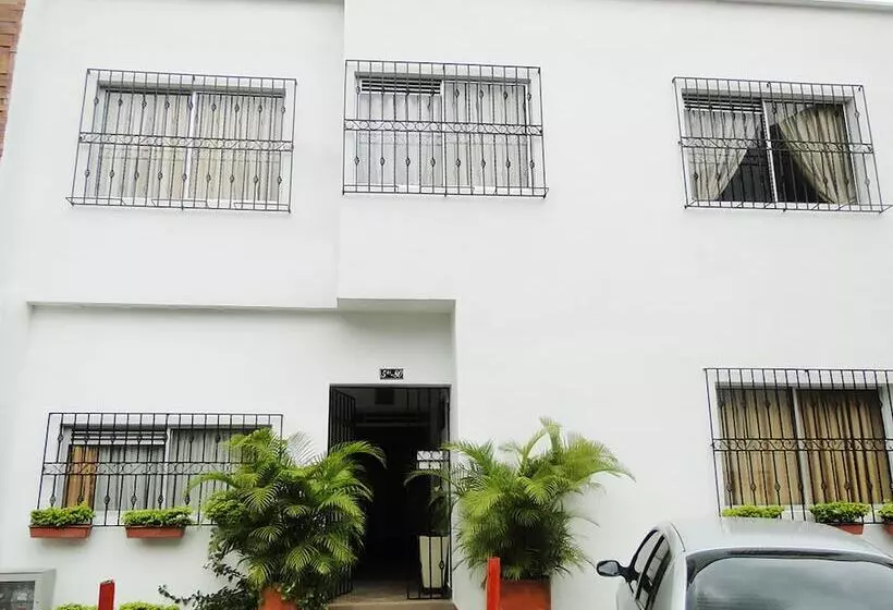 ホテル Arco Apartasuites