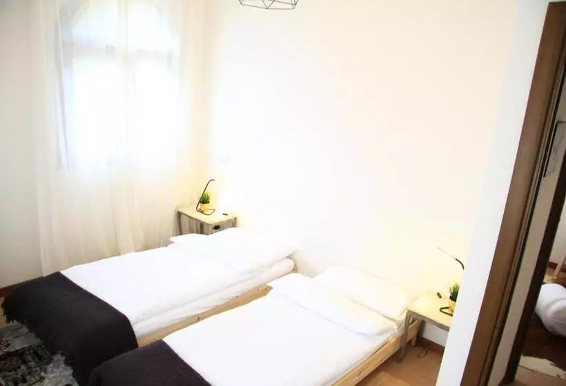 Ht Castello Di Campolongo