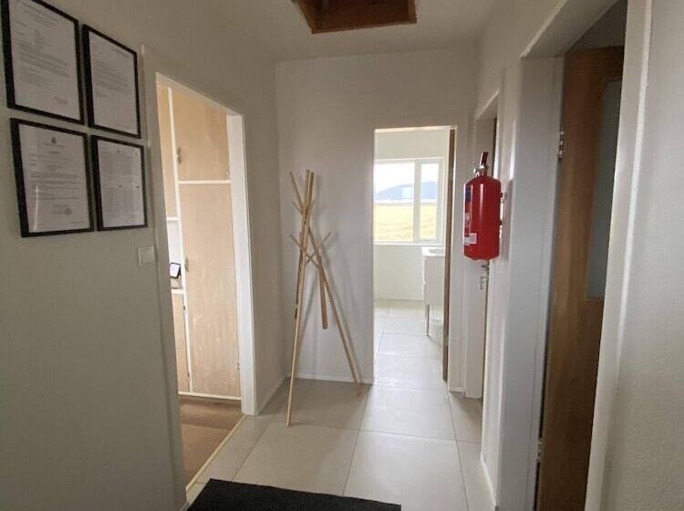 álftártunga Farm Guesthouse