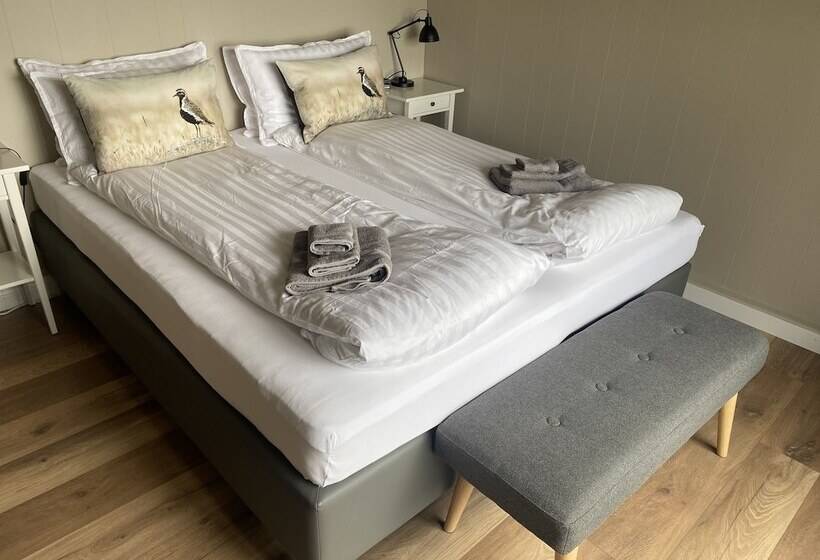 álftártunga Farm Guesthouse