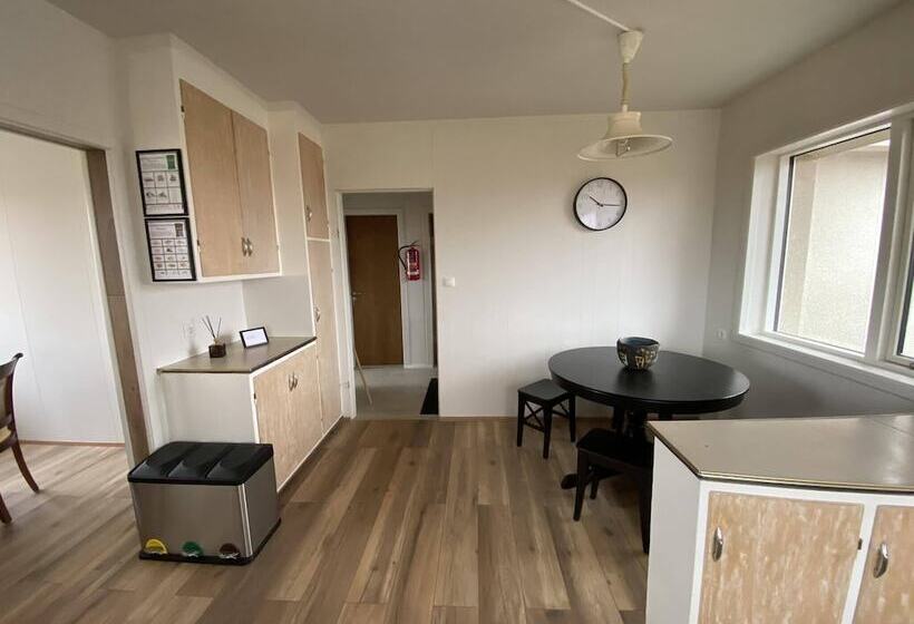 álftártunga Farm Guesthouse