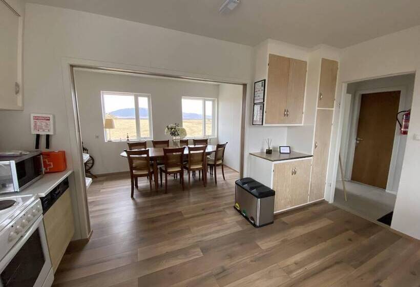 álftártunga Farm Guesthouse