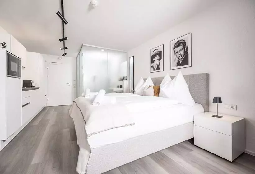 Max Studios & Apartments   Zillertal