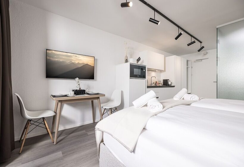 Max Studios & Apartments   Zillertal