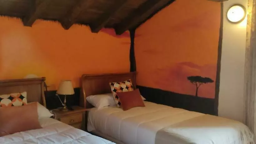 Majatalo Hostal Mendaurpe