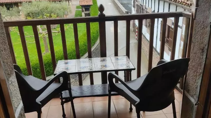 Majatalo Hostal Mendaurpe