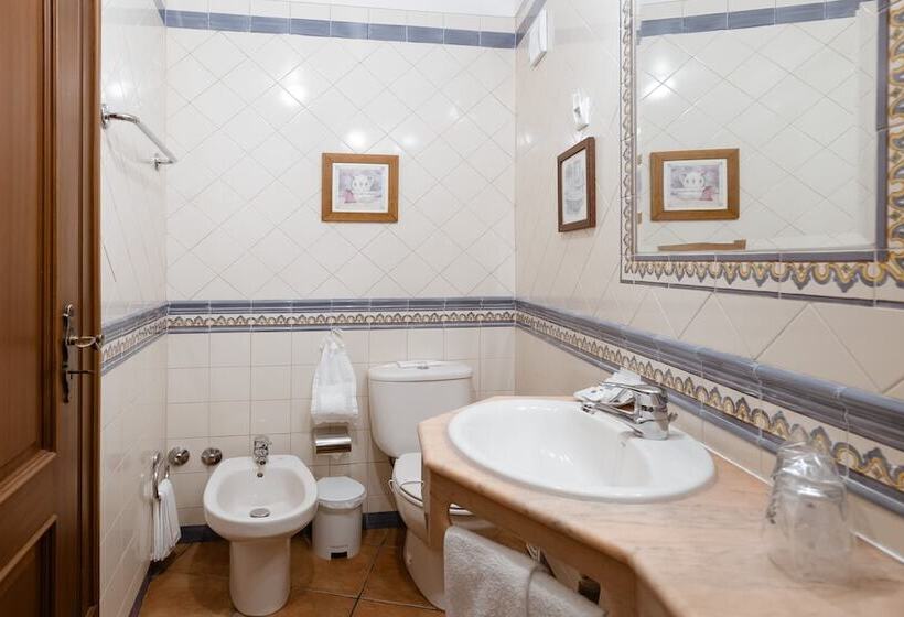 Casa De S. Thiago De Obidos