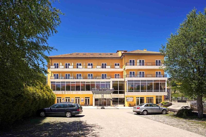 Castrum Villae By Walk Hotels