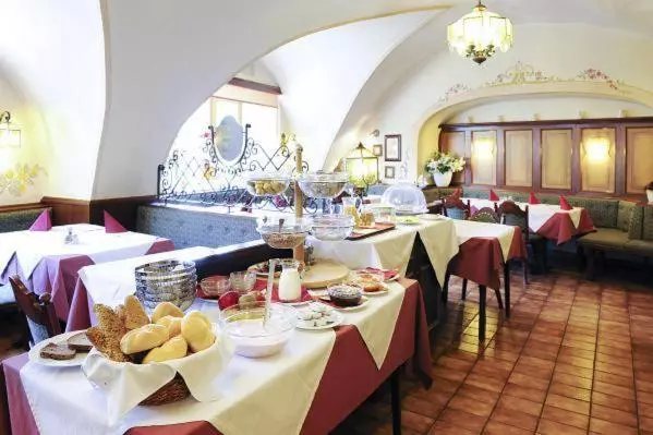 Gasthof Hotel Zur Goldenen Krone