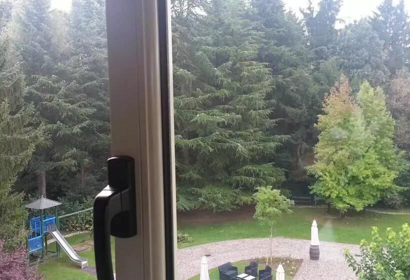 ホテル Albergo Costantini