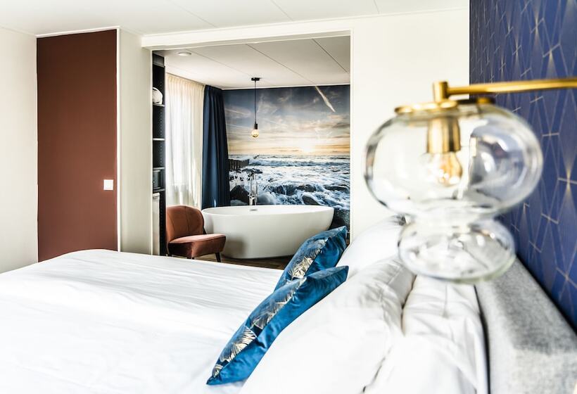 Boutique Hotel Charley S