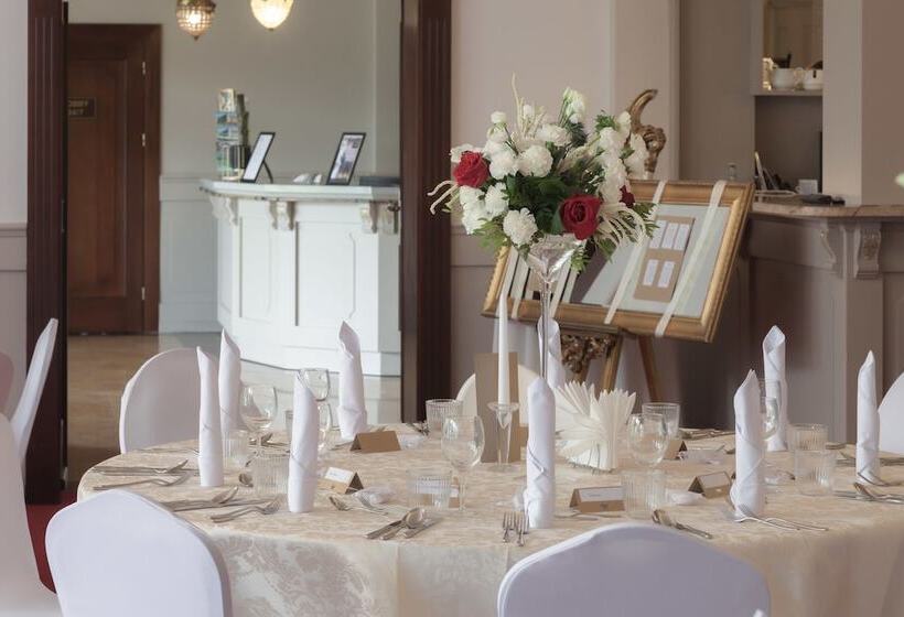 فندق Cristal Park