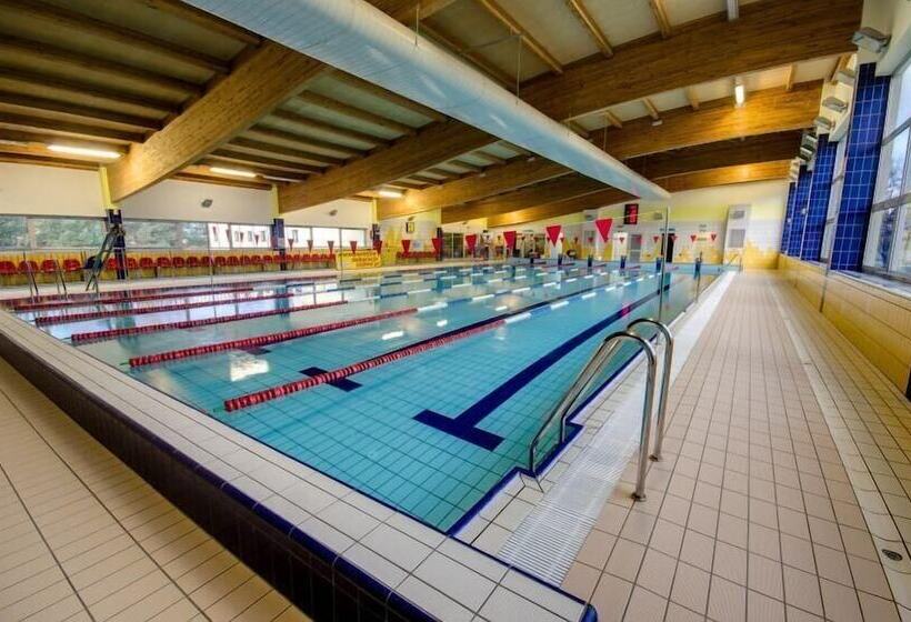 فندق Cristal Park