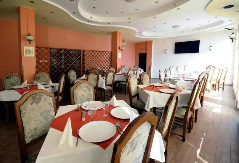 בית מלון כפרי Everest