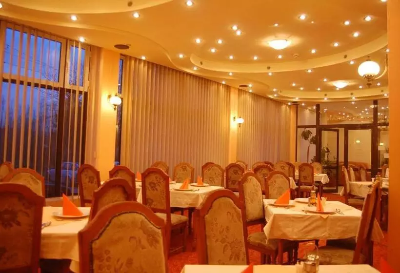 בית מלון כפרי Everest